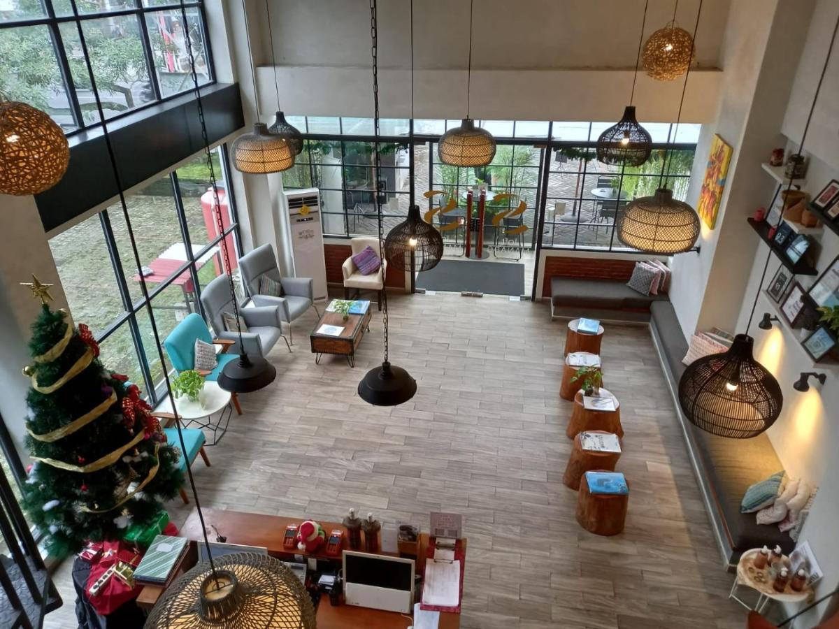 Hotel S Loft Manado Zewnętrze zdjęcie