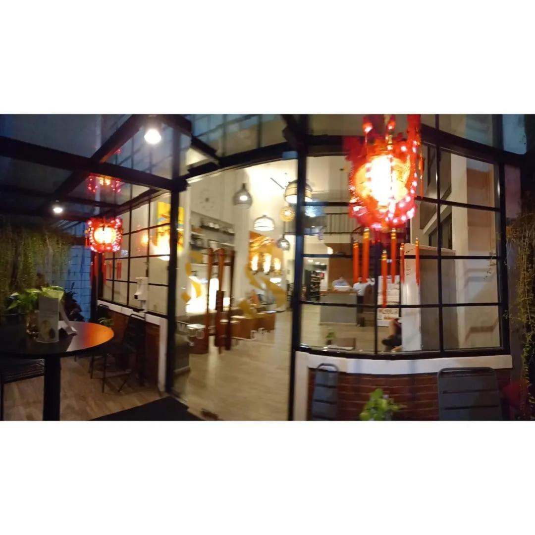 Hotel S Loft Manado Zewnętrze zdjęcie